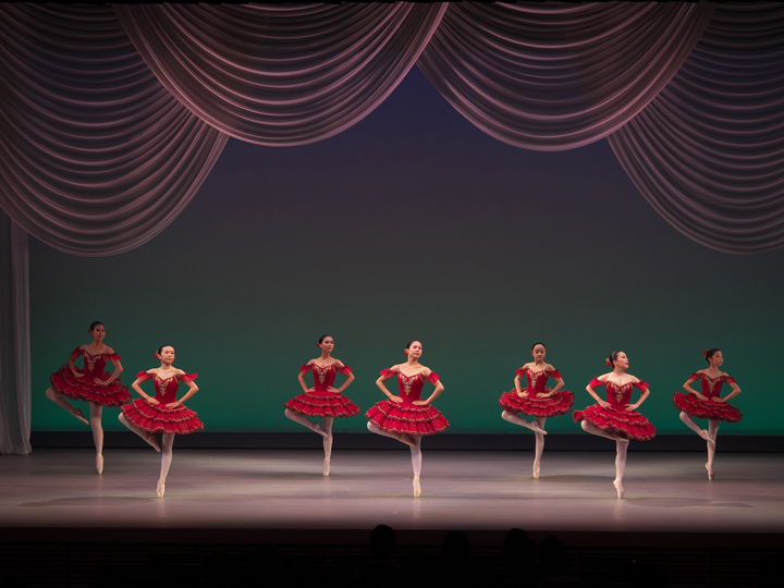 上級クラス（中学生以上）発表会の様子